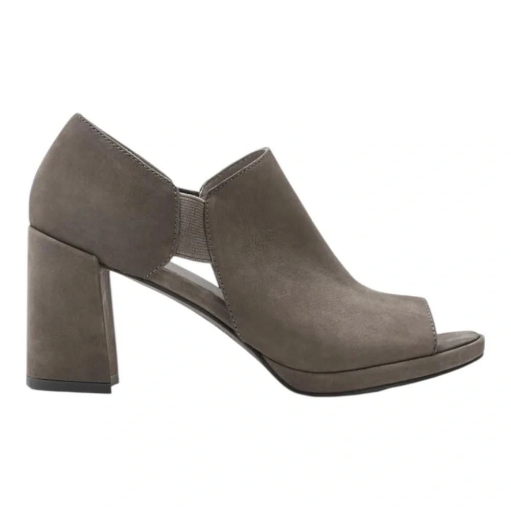 Eileen Fisher Milton Tumbled Nubuck Leather Size 8.5 Peep Toe Heel Graphite